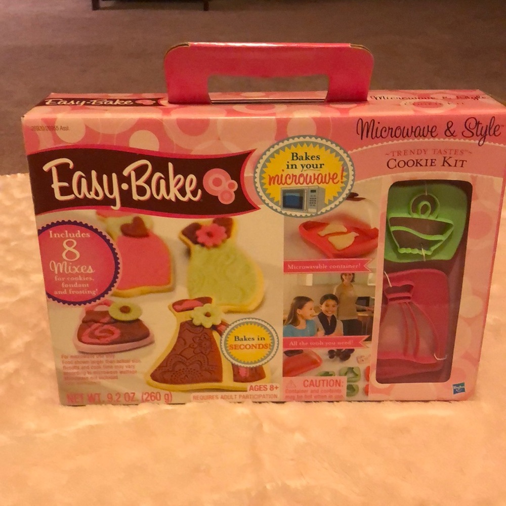 Easy.Bake Microwave & Stye
